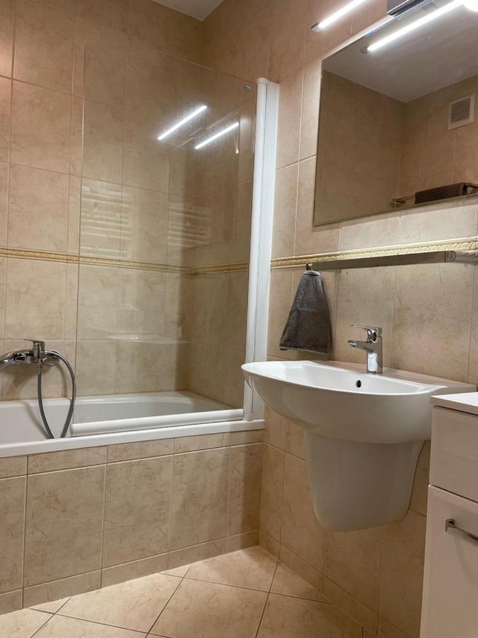 Апартаменты Apartament 12 Гдыня Экстерьер фото